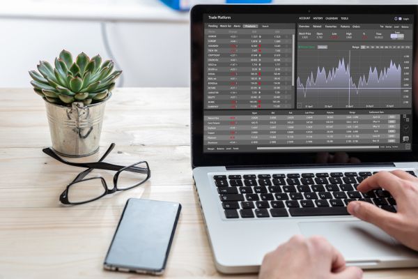 Trading Currency Pairs